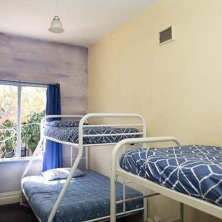 Pirates Backpackers Hostel Fremantle Luaran gambar