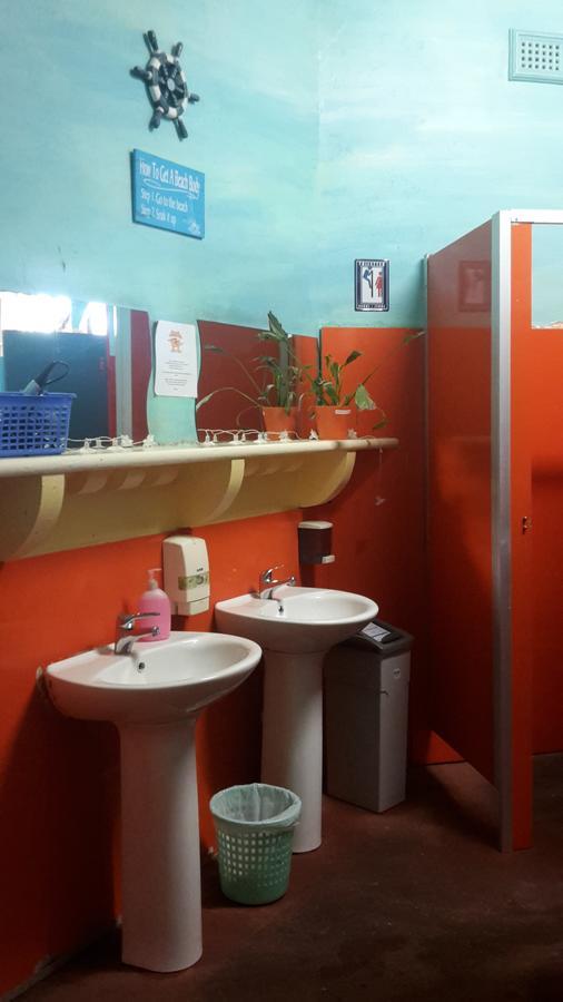 Pirates Backpackers Hostel Fremantle Luaran gambar